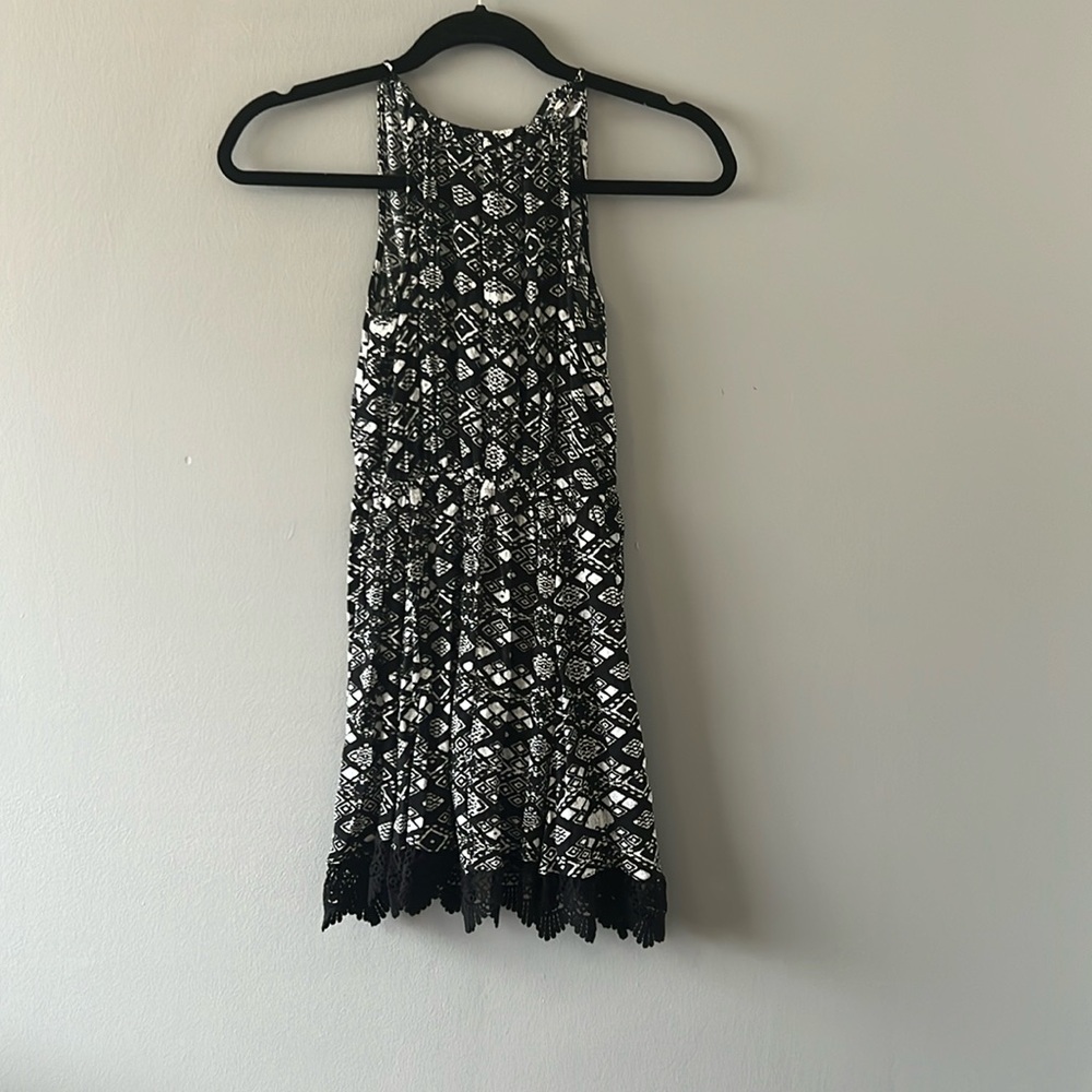 Black and white mini dress. Size XS